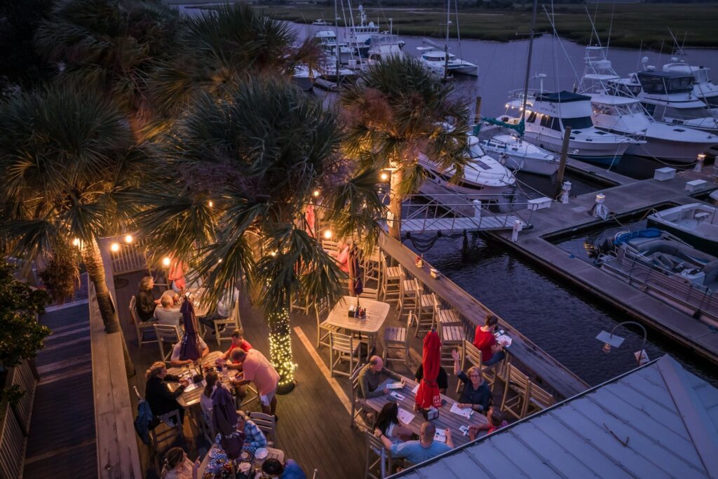 Amelia Kitchen outdoor dining