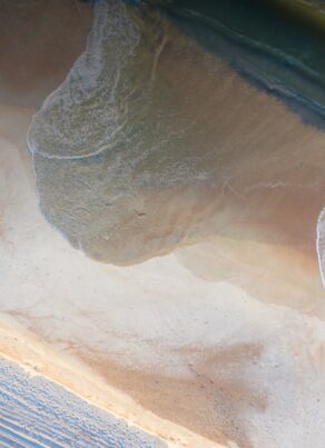 ocean waves on beach