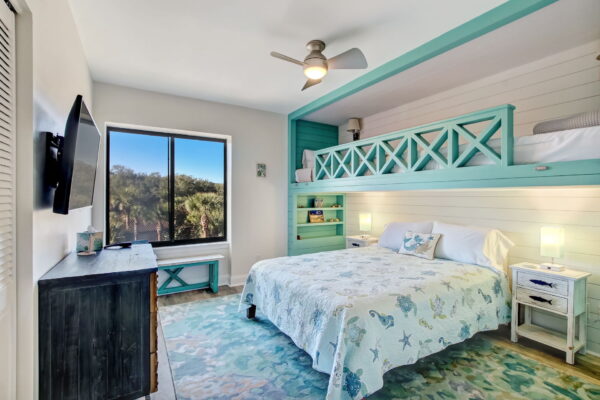 Amelia Island Getaways loft bed