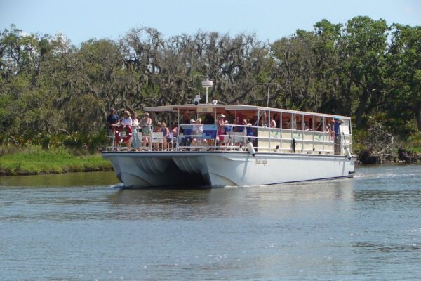 Amelia River Cruises outdoors