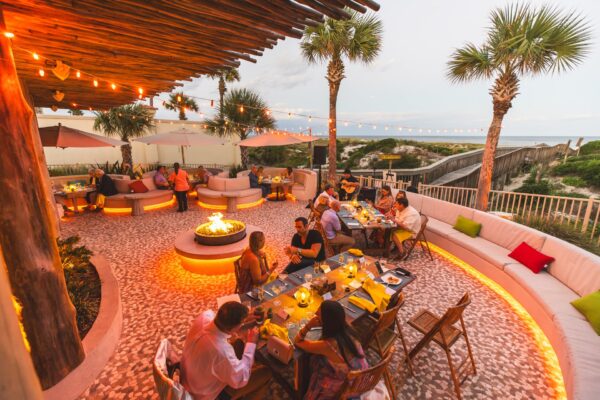 Coquina outdoor dining