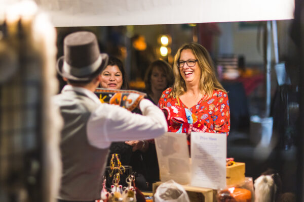 Dickens vendors laughing