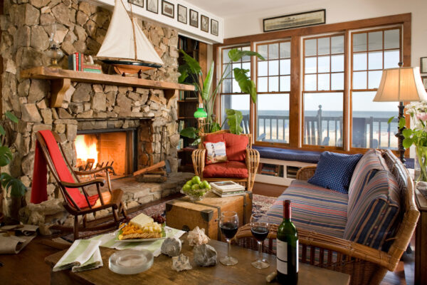 Winter Retreat: Cozy Accommodations on Amelia Island