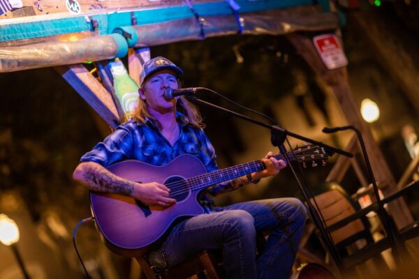 Great Venues for Live Music on Amelia Island