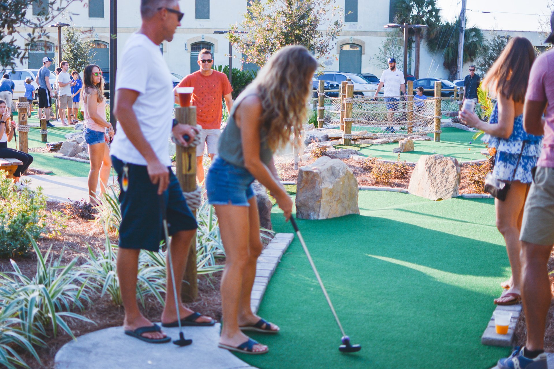 Gregor MacGregor Mini Links & Drinks