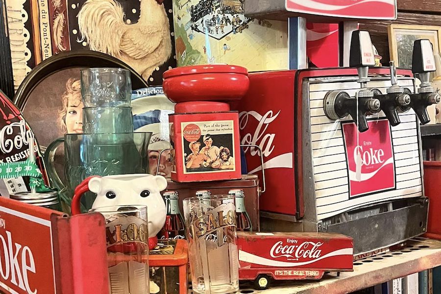 Ice House Antiques/New Possibilities Amelia Island