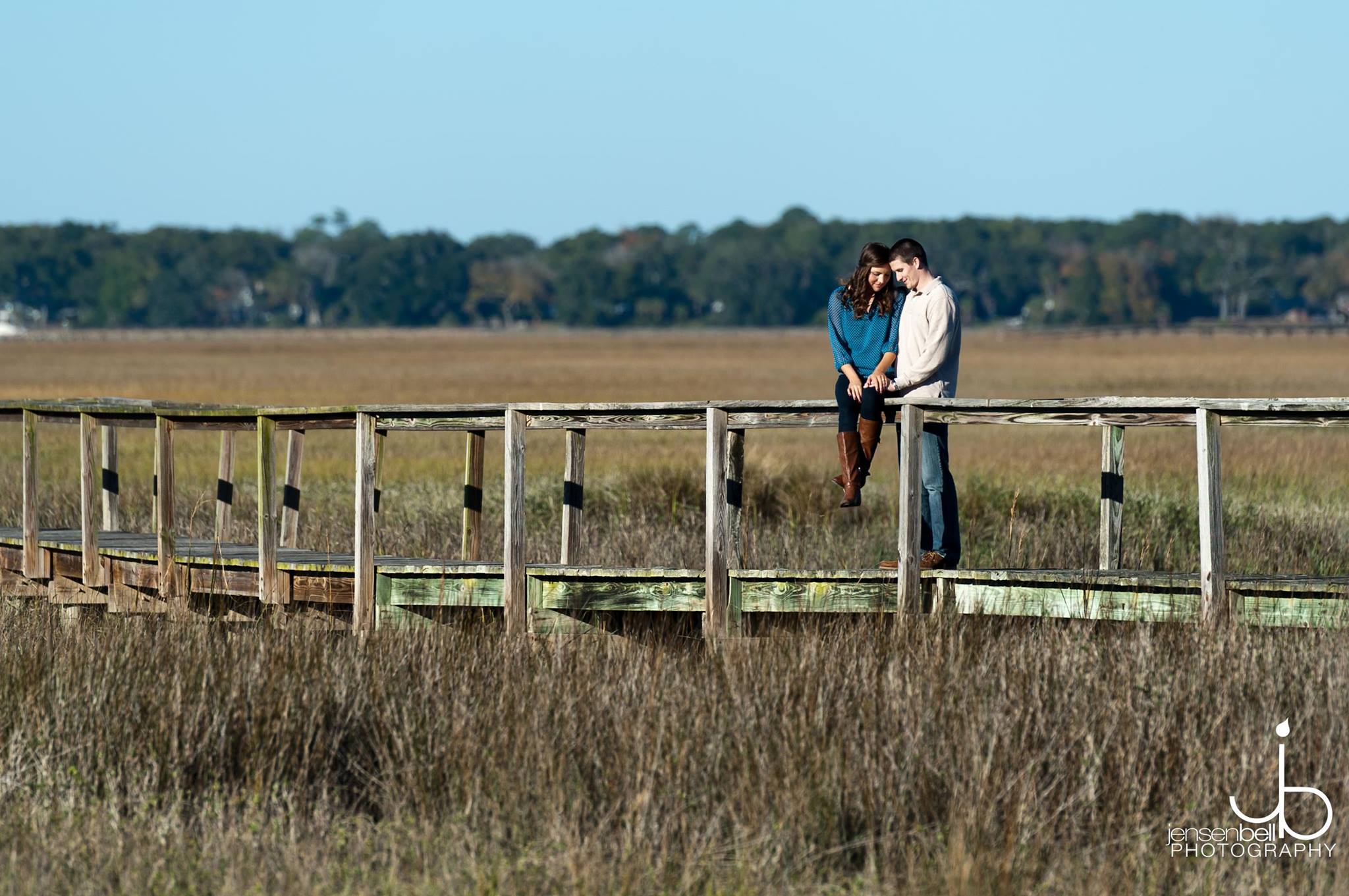 Jensen Bell Photography couple on wooden boardwalk