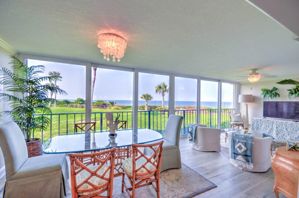 Moore Amelia Vacations living room