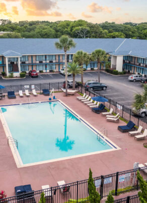 Ocean Coast Hotel at the Beach Amelia Island pool