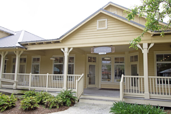 Salty Threads exterior