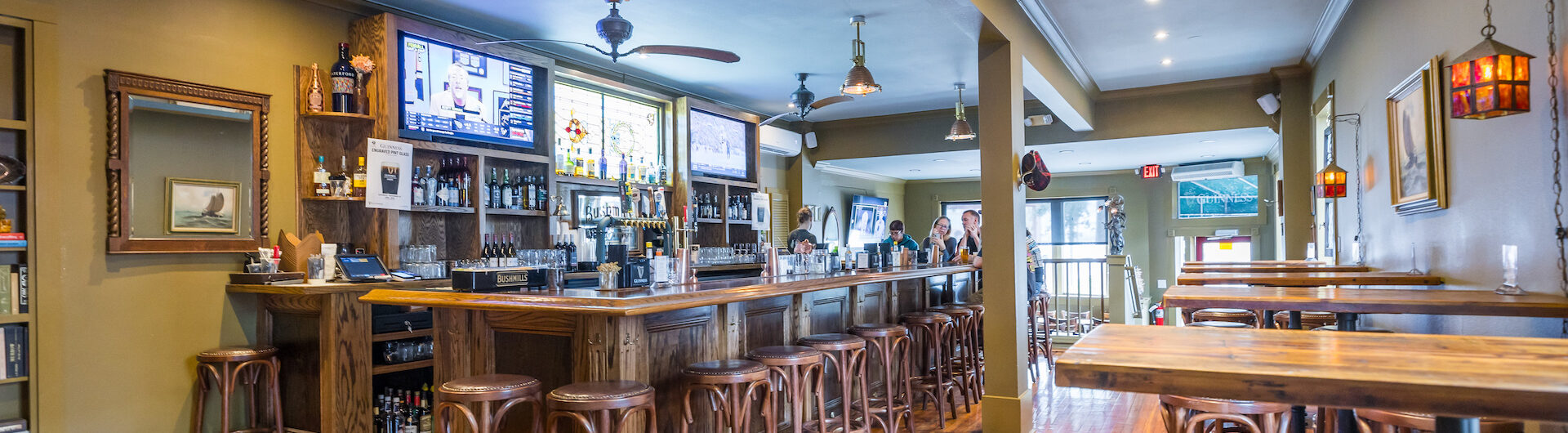 Scully's Irish Pub & Eatery