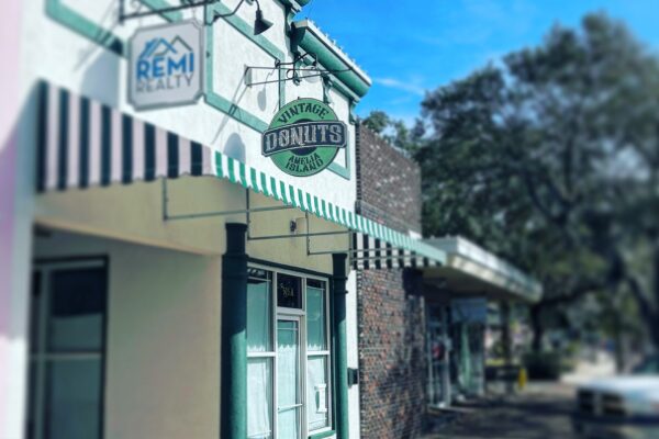 Vintage Donuts Amelia Island