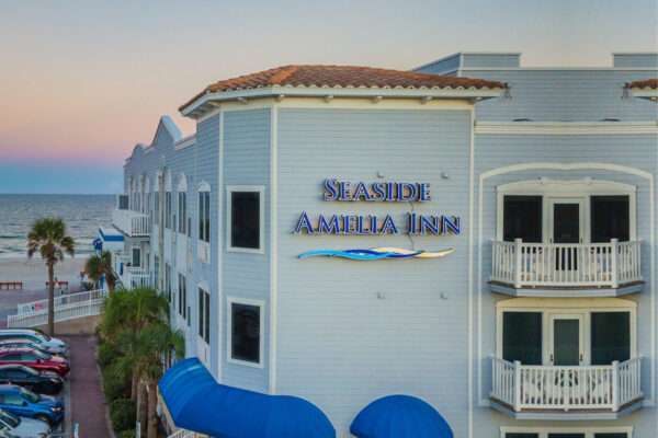 Seaside Amelia Inn setting