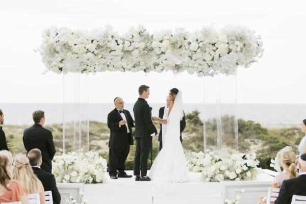 Wedding Spotlight: Adina + Justin. Puttin’ on the Ritz in the Lap of Luxury