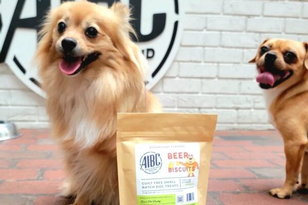 Amelia Island Brewing Company dogs with treats