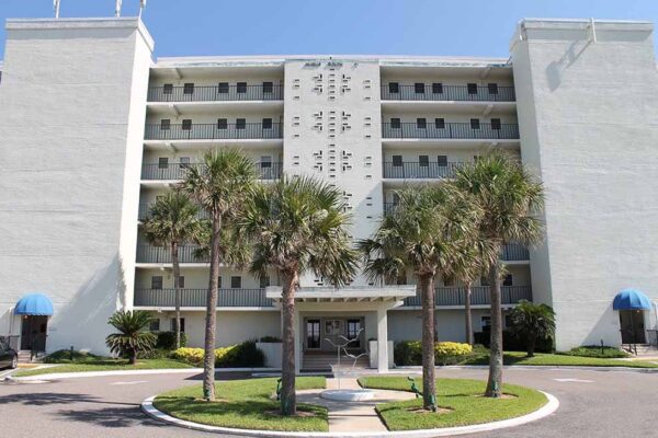 Amelia South Condominiums
