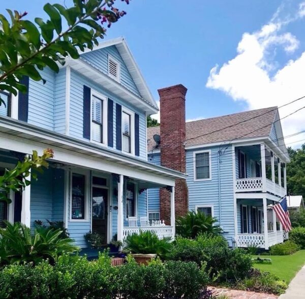 Blue Heron Inn exterior