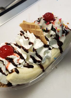 DeNucci's ice cream banana split